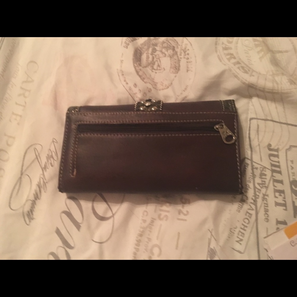 Wallet with buckle - Picture 3 of 6